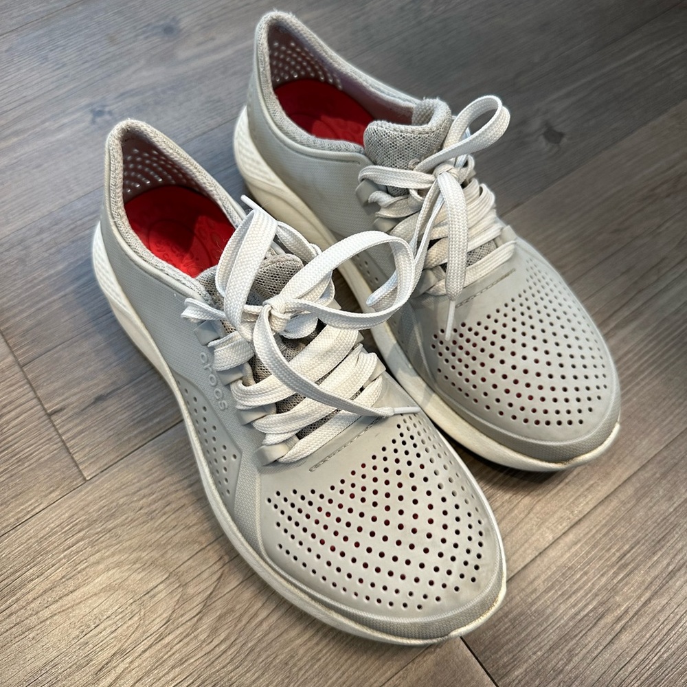 Crocs Literide Pacer Sneakers